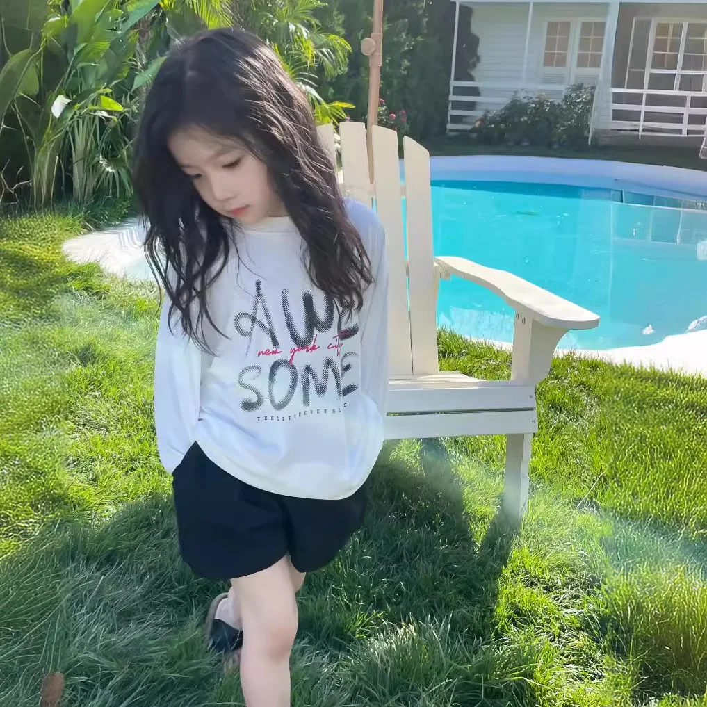 

Girls Pants 2024 Summer New Childrens Wear Korean Style Baby Thin Casual Childrens Pants Boys and Girls Retro Shorts Simple