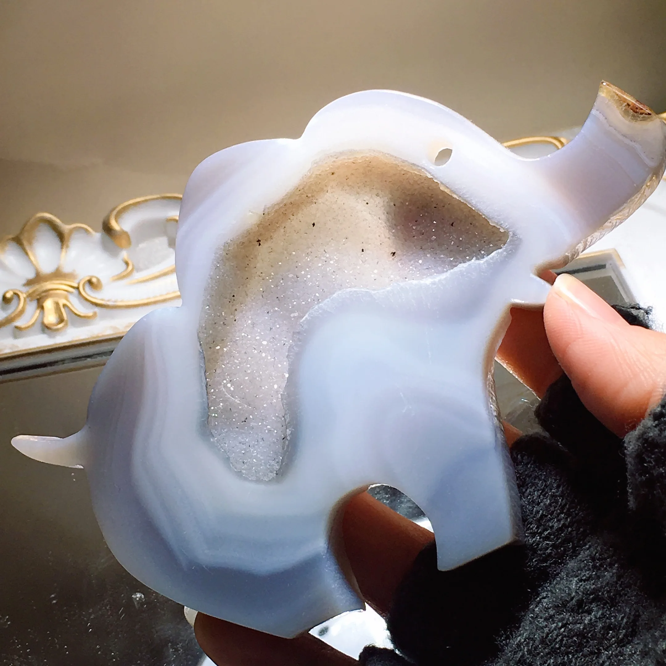 Druzy Agate Elephant 2513
