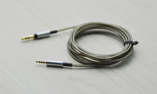 

Сменный посеребренный аудиокабель для наушников Sennheiser PXC480 PXC550 PXC 550-II