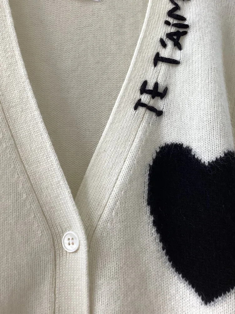 100% Cashmere Female Loose V-Neck Long Sleeve 3 Colors Cardigan Coat Women Heart Shaped Letter Embroidery Sweater Autumn 2023 4