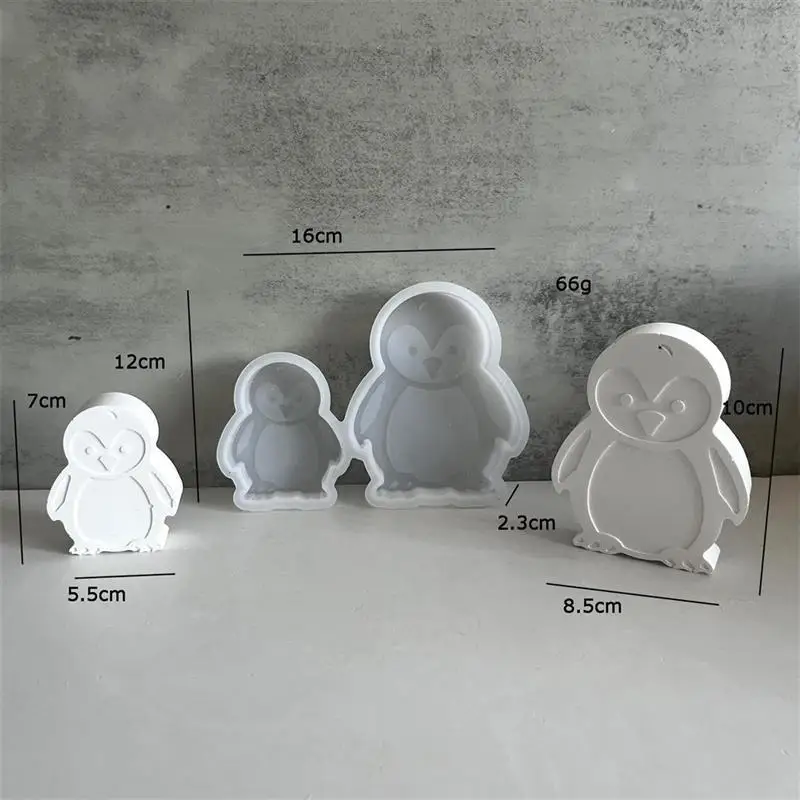 Cute Penguin 3D Candle Soy Wax Mould Scented Soap Handmade Silicone Mold Plaster Resin Clay Diy Craft Home Decoration