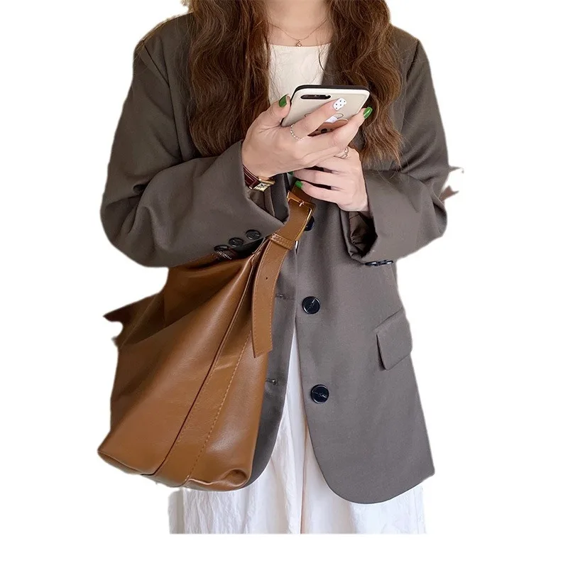 Autumn and winter large capacity soft and simple handbag for women's leisure, work, commuting, single shoulder crossbody bag