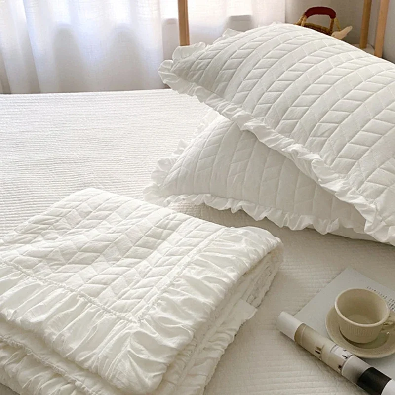 Korean Ruffles Quilted Summer Comforter Set Single Quilt Princess Pleated Quilts Soft Skin-friendly Thin Blanket summer quilt summer quilt set bed comforter