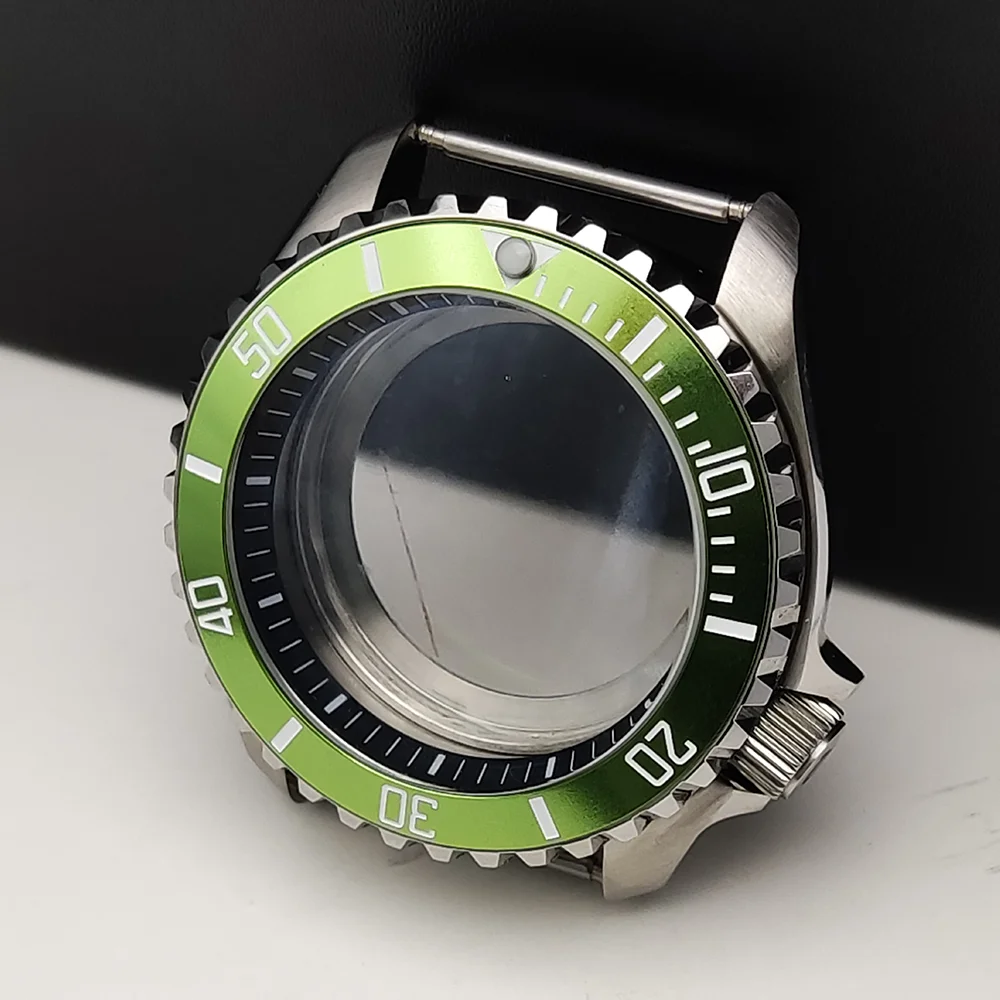 Vibrant 42mm Watch Case with Sloping Bezel