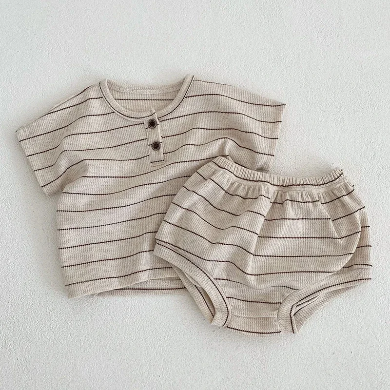 Рисунок 3 - Летний костюм для маленьких мальчиков и девочек