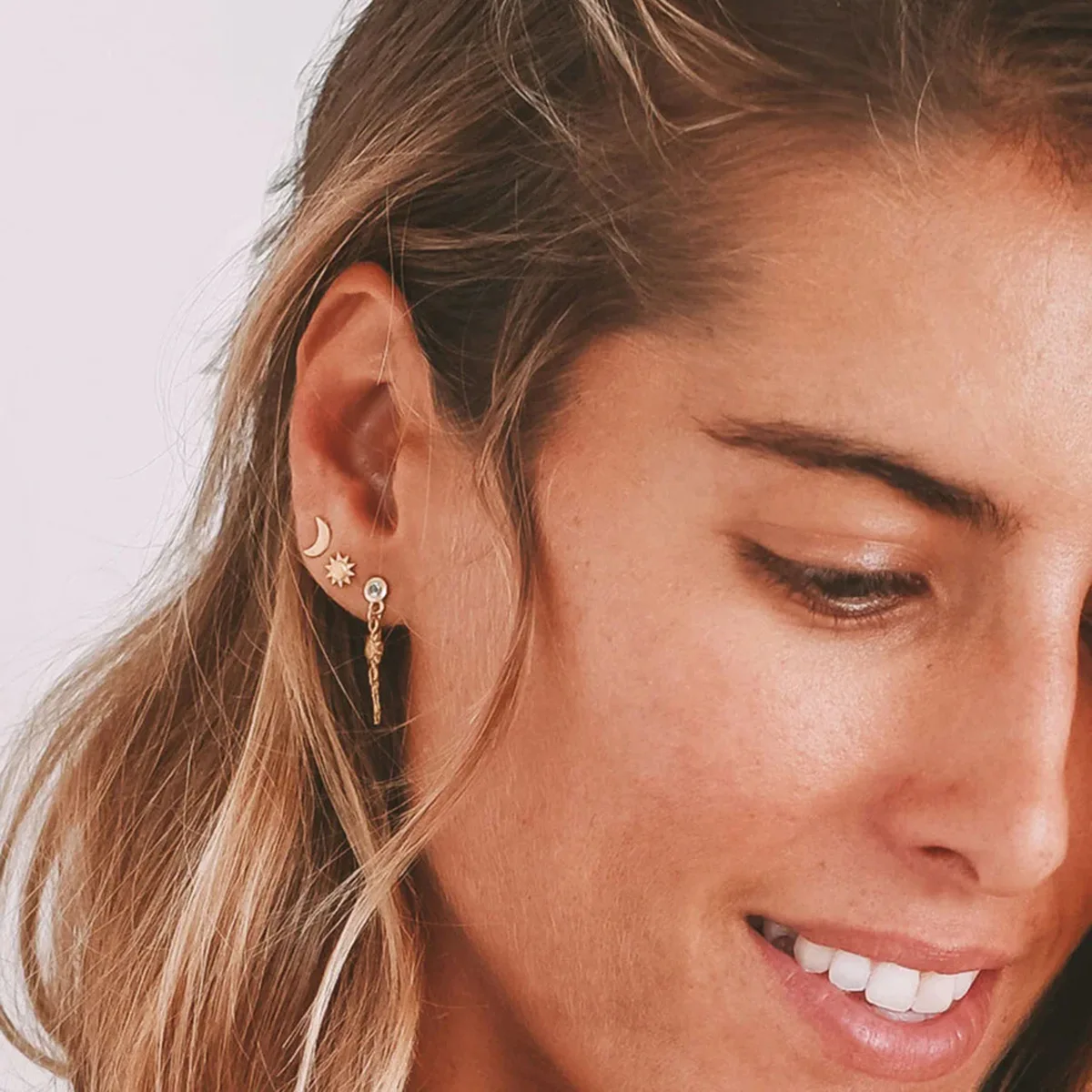 Vintage Personality Metal Long Chain Moon Sun Dangle Earrings Anti Allergic Small Thick Circle Zircon Ear Stud Hiphop Jewelry