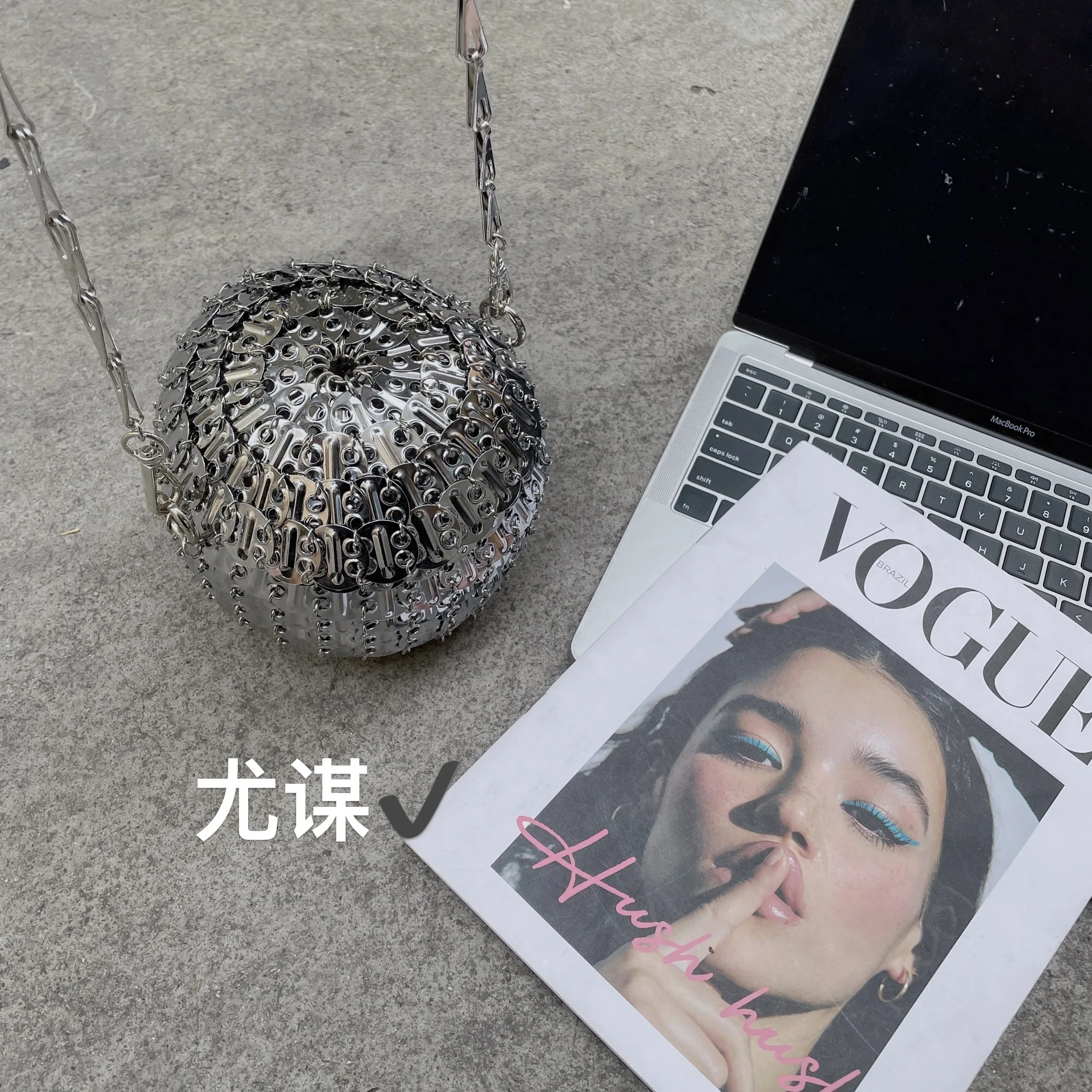 luxury Women Bags Designer Metal Sequins Chain Woven Bag Hollow Evening Bags Clutch Female Travel Holiday Shoulder Bag Handbag