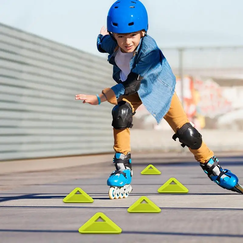 Рисунок 4 - Конусы для тренировки по футболу