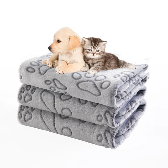 Sf086e79d44be4360addf9d8a133de7ee2.jpg Cute Dog Paw Print Polyester Pet Blanket for Cats, Small & Medium Dogs – Soft Flannel Plush Mat, 3 Sizes, Machine Washable All-S