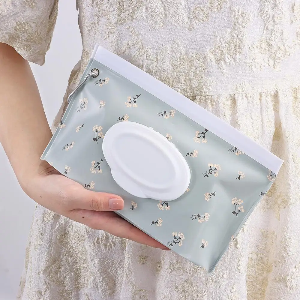 Wet Wipes Bag Portable Baby Wet Wipe Pouch Wipes Holder Case Flip Cover Snap Reusable Wet Wipe Bag Outdoor Useful Tissue Box 5