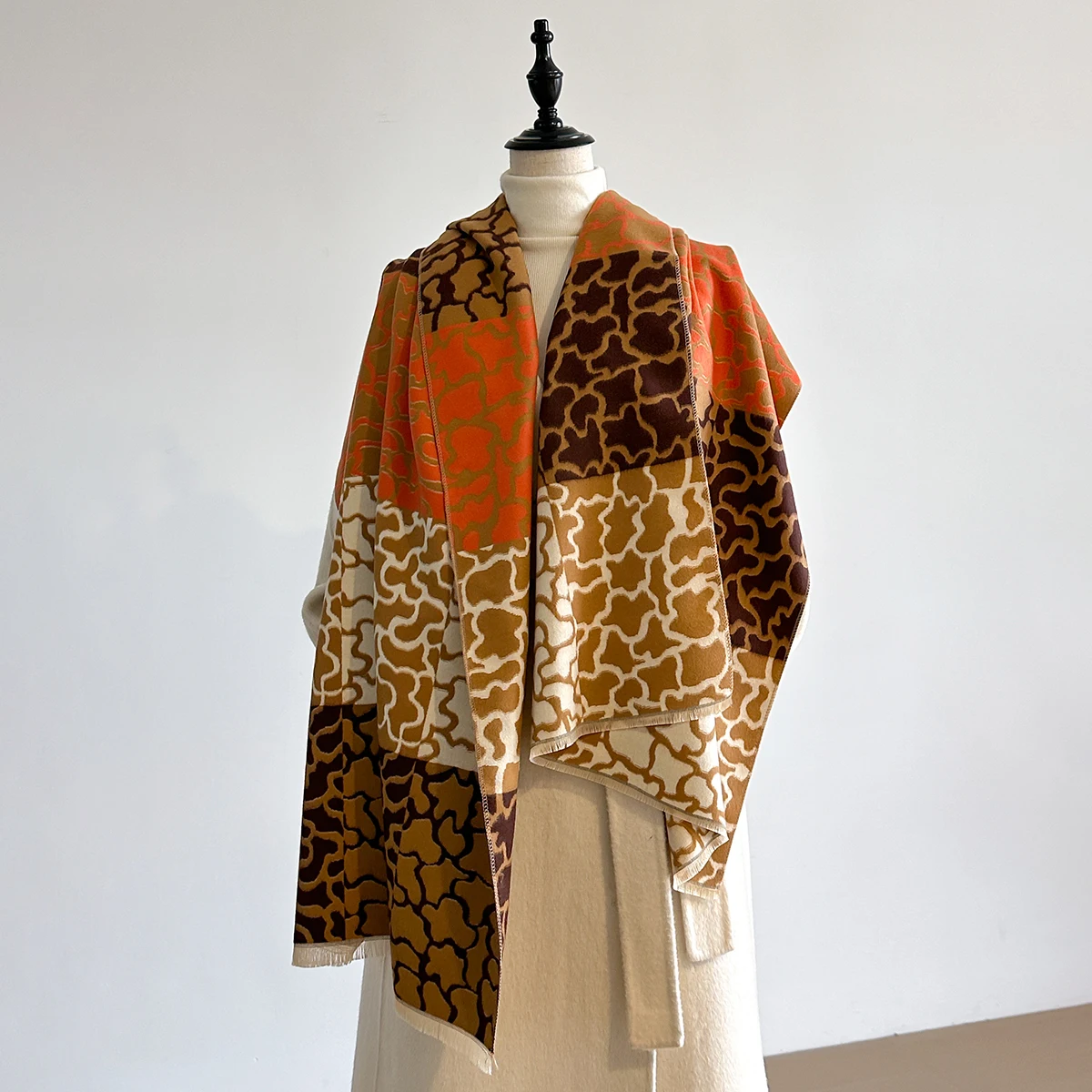 New Brand Elegance Two-Sided Leopard Print Scarf Soft Warm Fringe Pashmina Shawl Autumn and Winter Coldproof Windproof Blanket