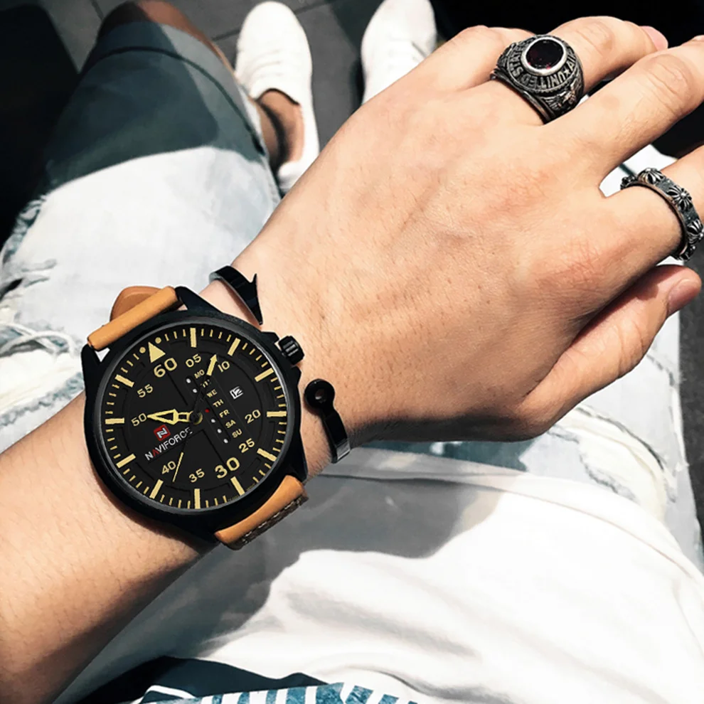 Quartz Watch For Men Top Luxury Watch Waterproof Clock Date Week Display Sports Leather Strap Men Watch Reloj Hombre NF9074