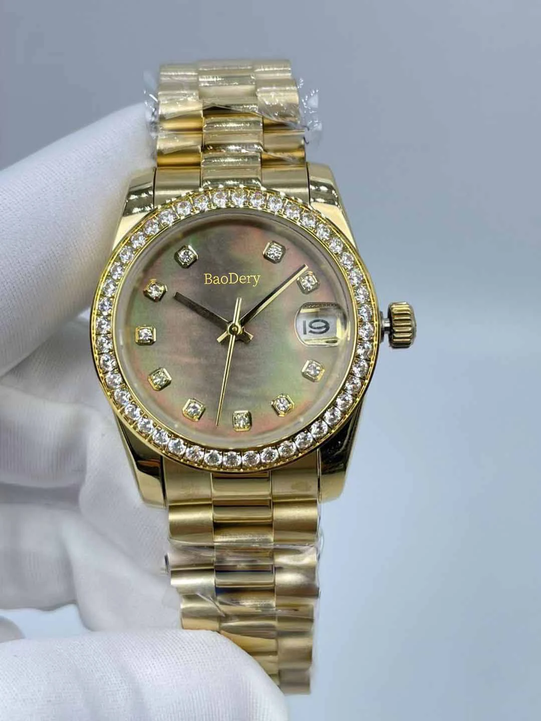 31mmWaterproof Function Watch for Women - Toothed Bezel with Diamond Scale