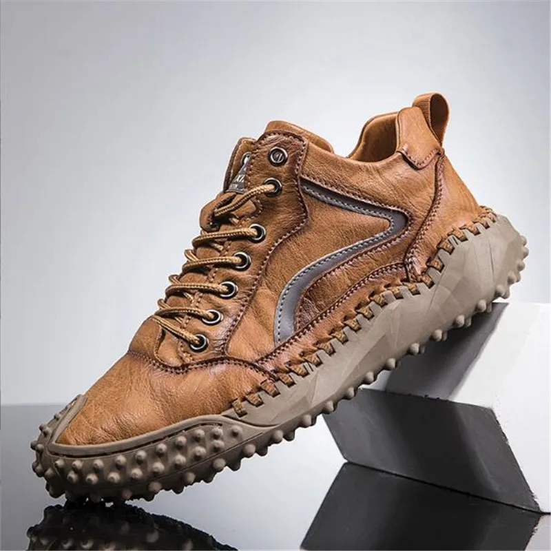 Comfortable Men Shoes Lightweight Casual Leather Shoes High Quality Men Walking Flats Outdoor Non-slip Moccasins Men Footwear