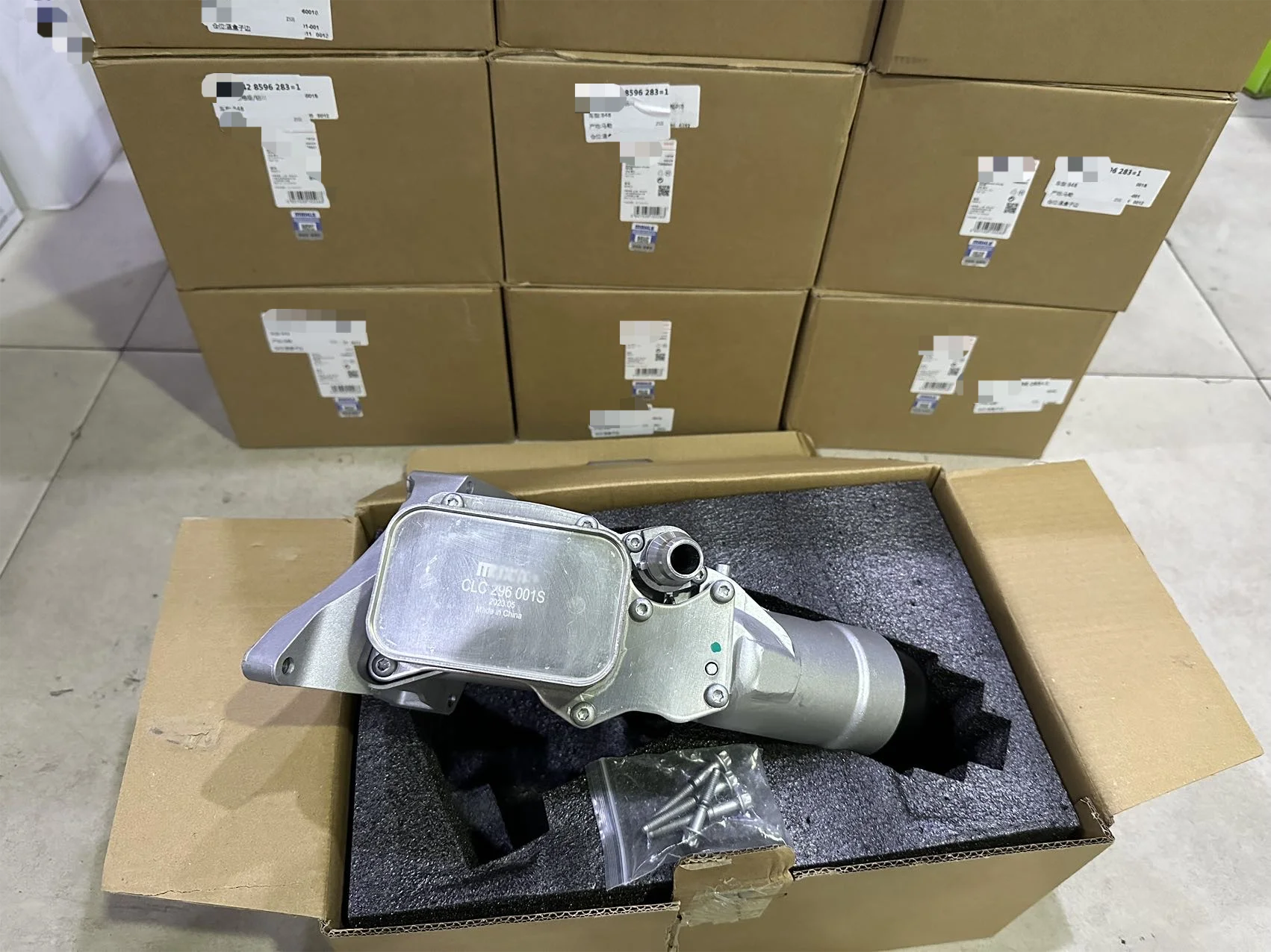 for BMW 630i 730Li 420i 430i 320i 330i 220i 225i 218i 118i X4 Engine Oil Filter Housing MAHLE brand 11428586673 11428596283