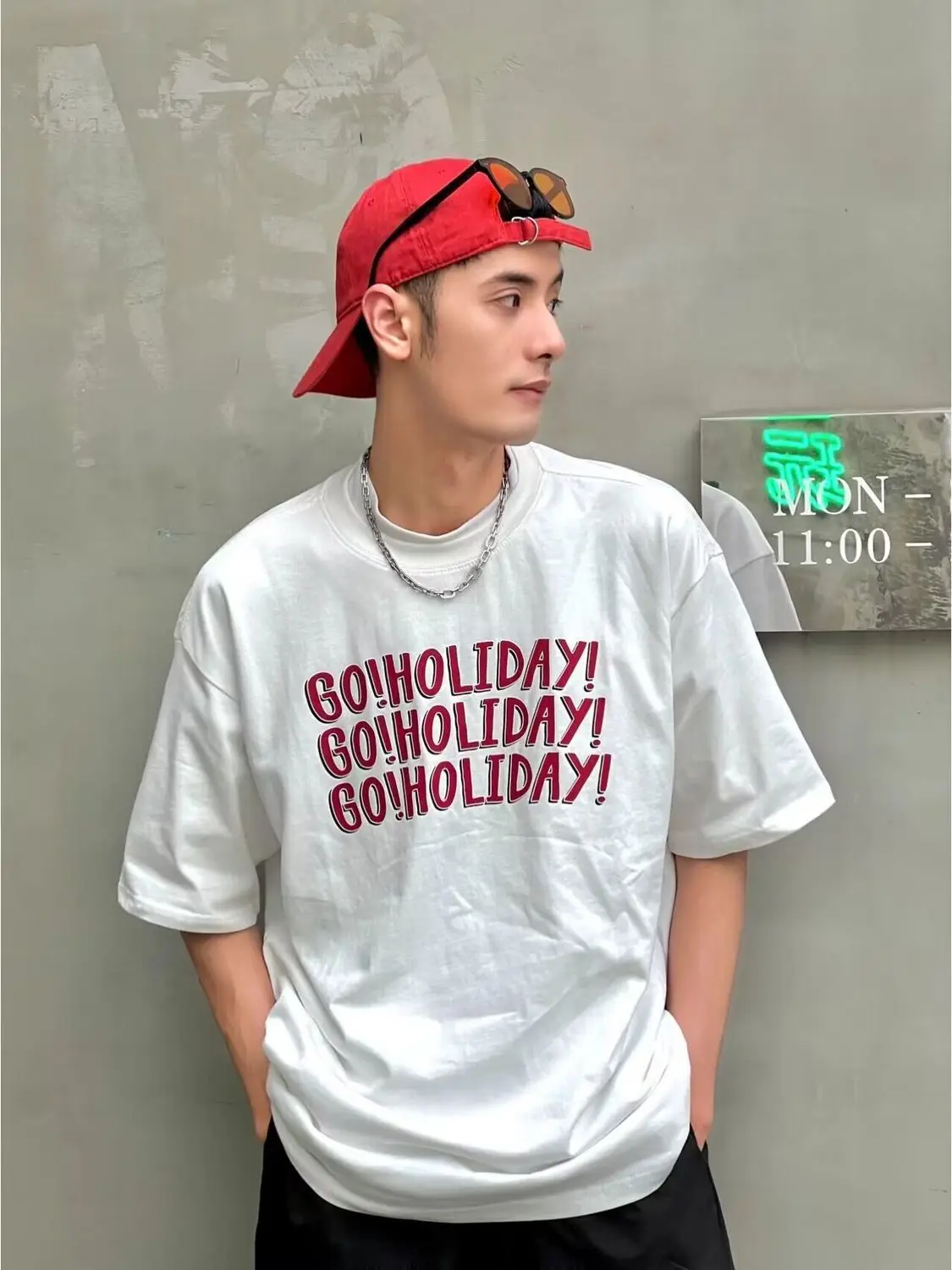 Skull Pattern T-Shirt Image 7