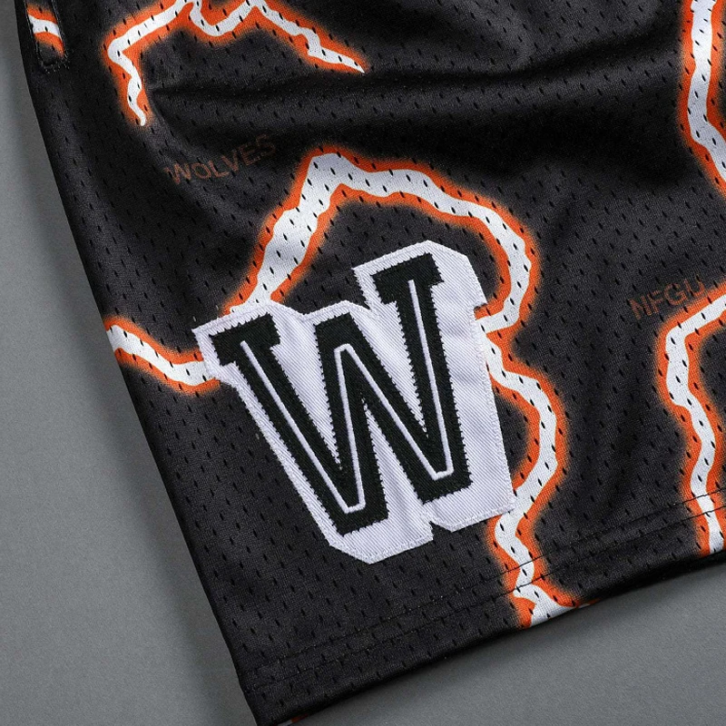 New men's shorts Fashion street wear casual quarter pants Quick dry mesh sports pants Lightning Wolf head logo design shorts