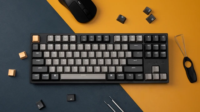 프리미엄 타이핑 경험을 위한 맞춤형 기계식 키보드