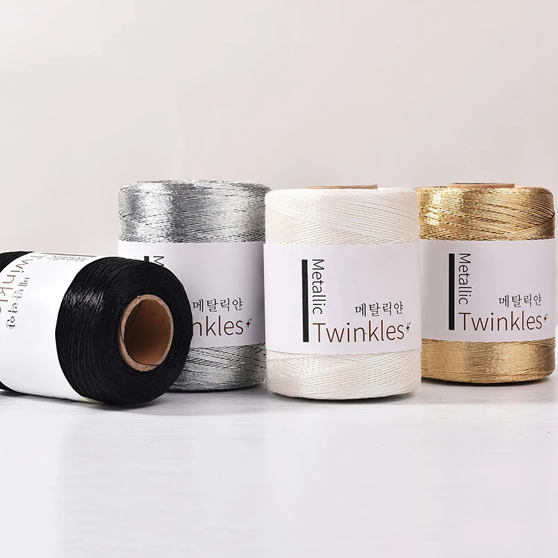 **1롤, 메탈릭 반짝이 실 - 1mm 두께, 폴리에스터 및 레이온 혼합, DIY 공예, 크로셰, 레이스 및 홈 데코에 이상적**