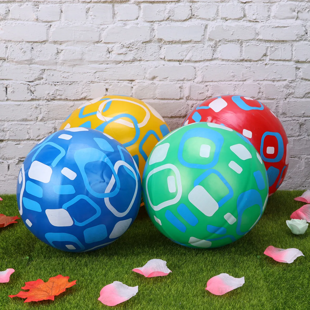 4Pcs 어린이를위한 부드러운 탄성 풍선 공 놀이용 바운스 비치 22cm 다채로운 PVC 스트레치 공 어린이 공 스트레치 공