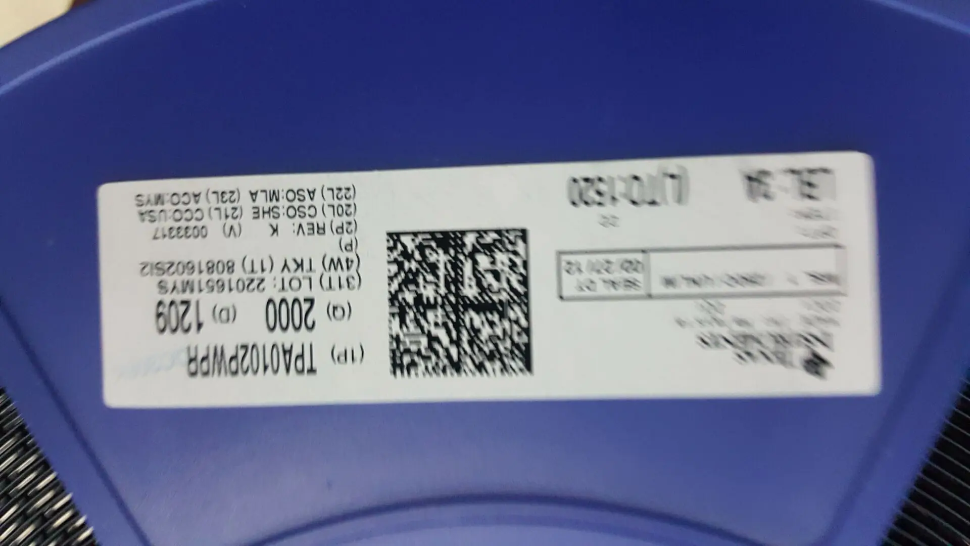 

TPS9104IPTR QFP Brand new and original in stock