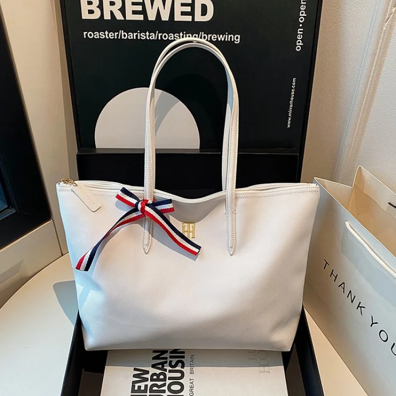 حقيبة مستوحاة من صياد السمك مع جيوب متعددة ومواد ج...