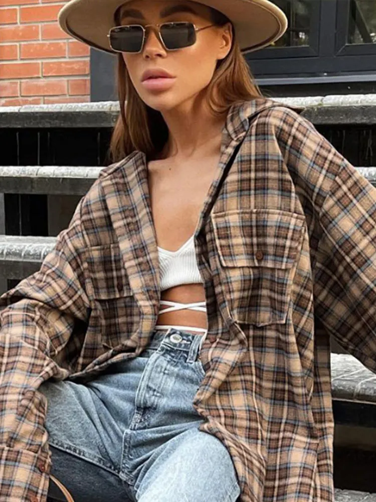 Women Shirt Plaid Single Breasted Lapel Oversize Blouse Female Fashion Long Sleeves Shirt Tops Vintage Lady Shirt Casual Outwear spring fall formal solid loose blazer jackets 4xl oversize office full sleeves suits coat classic korean female elegant workwear