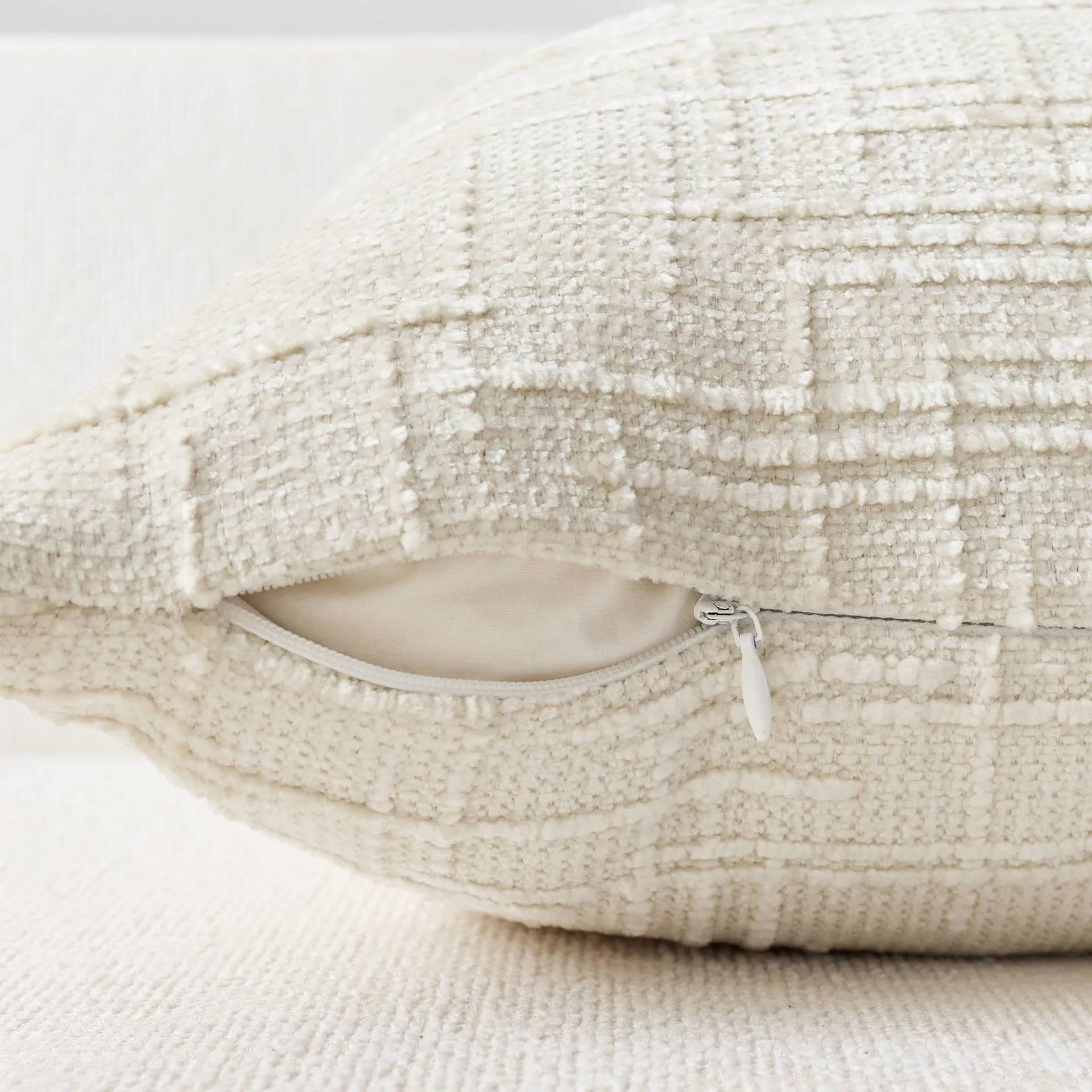 Chenille Bamboo Yarn Throw Pillow Cover 5