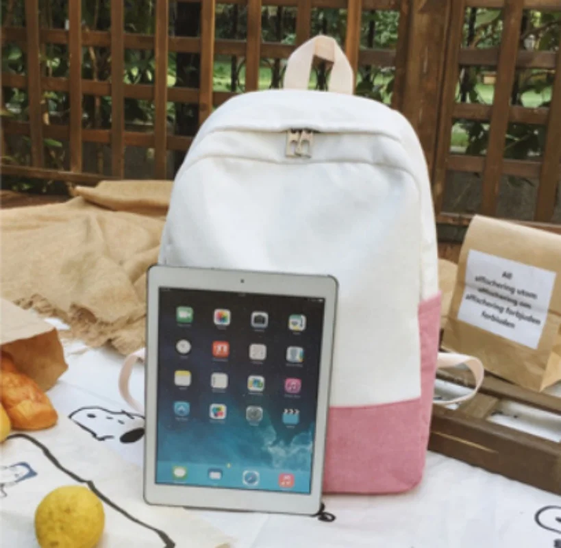 Рисунок 3 - Рюкзак лучшего друга в стиле академии