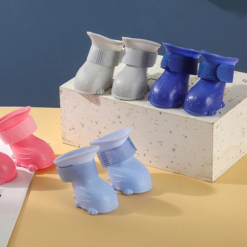 Рисунок 6 - Нескользящие ботинки для собак