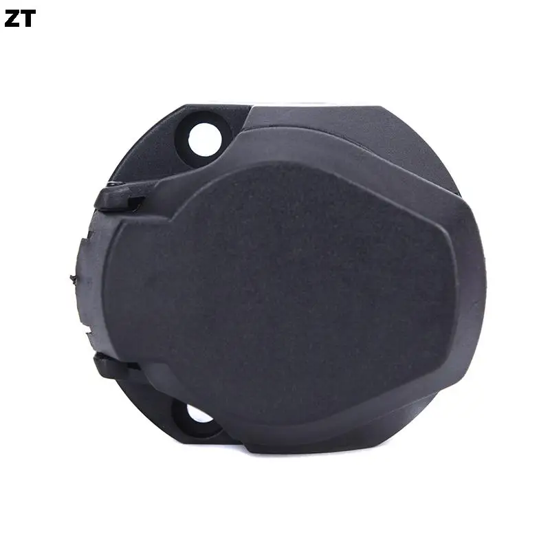 7 Pin Round European standard Trailer Socket Black frosted materials Trailer Socket 12V Towbar Towing