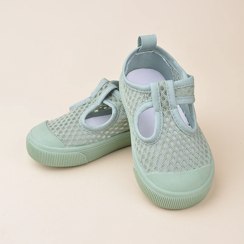 Summer New Boys and Girls Color Soled Net Shoes Soft Bottom Sandals Casual Hollow-out Breathable Sneakers EKF06 2