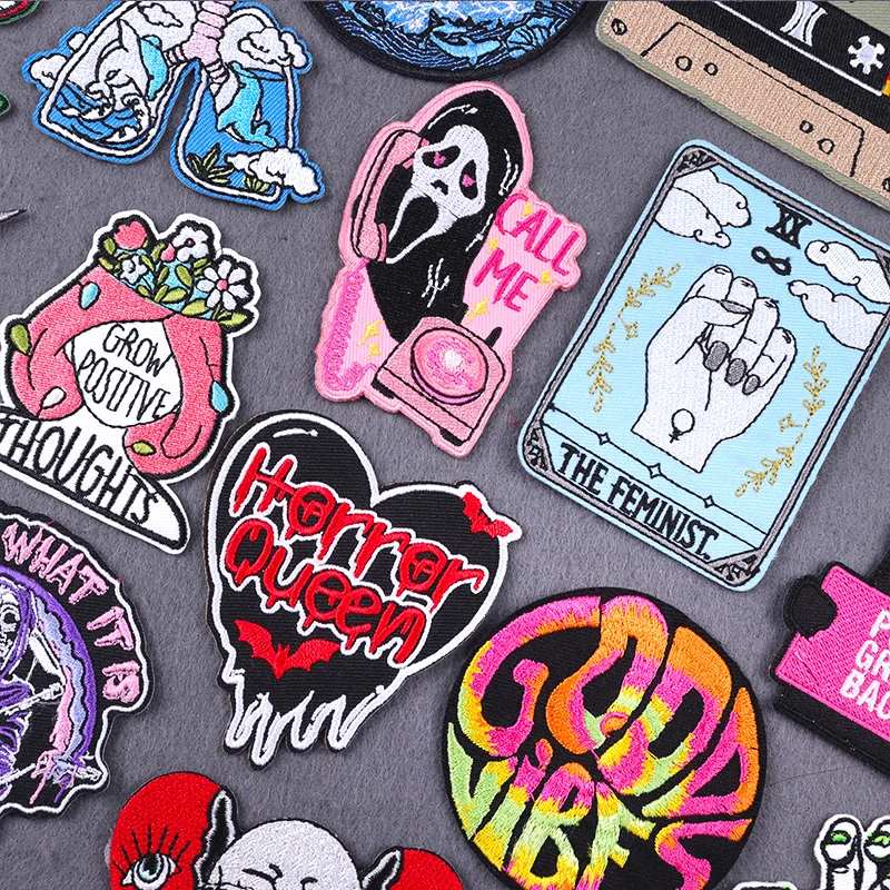Horror Queen Heart Patch Lettera Iron On Patch Per Clohting Toppe Termoadesive Su Adesivi Per Vestiti Patch Ricamate Badge