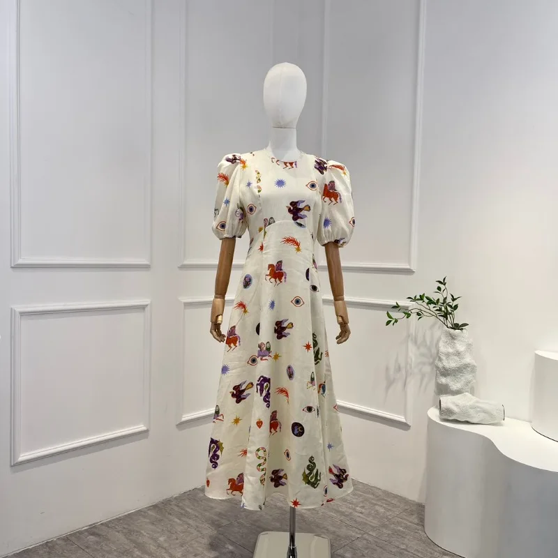 

Женское платье-миди с коротким рукавом, круглым вырезом и принтом животных