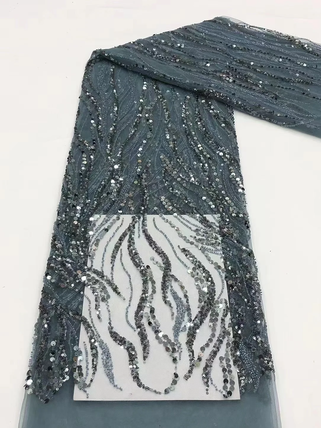 

Heavy Handmake Beads African Lace Fabric 2022 High Quality Lace Fabric With Sequins Nigerian Lace Fabrics For Wedding Sewing