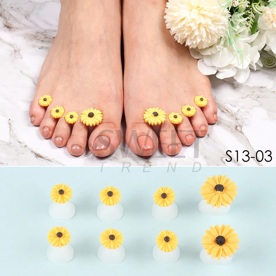 8pcs Pack Flowers Soft Silicone Toe Separator Rhinestone Finger Divider Model Nails Art Manicure Pedicure Foot