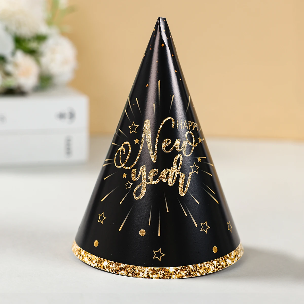 Description Picture 4 of itemHappy New Year 2025 Black Gold Disposable Hat 2025 Kids Favors Happy New Year Black Glitter Paper Hat New Years Eve Party Decors