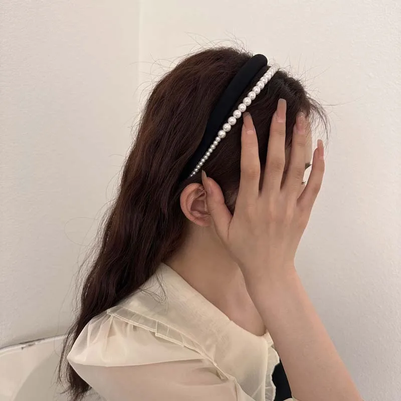 ポライトパールヘアバンド（ブラック） Amazon.co.jp: QinGoo 黑 パール カチューシャ ブラック