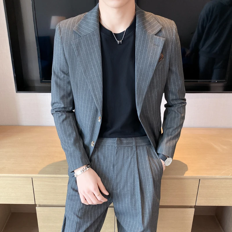 

Advanced sense suit (Blazer+ dress pants) casual stripe two button small suit British youth nine points dress pants two-pece set