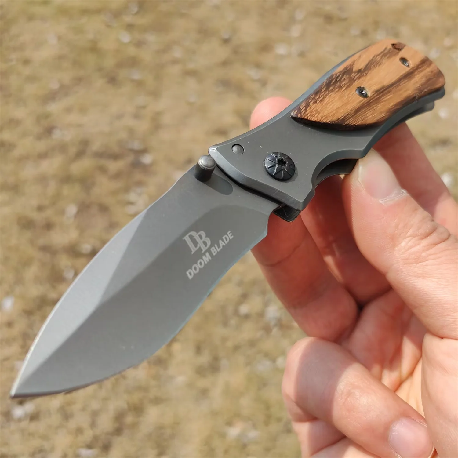 DOOM BLADE Titan 6.1 EDC Knife 1