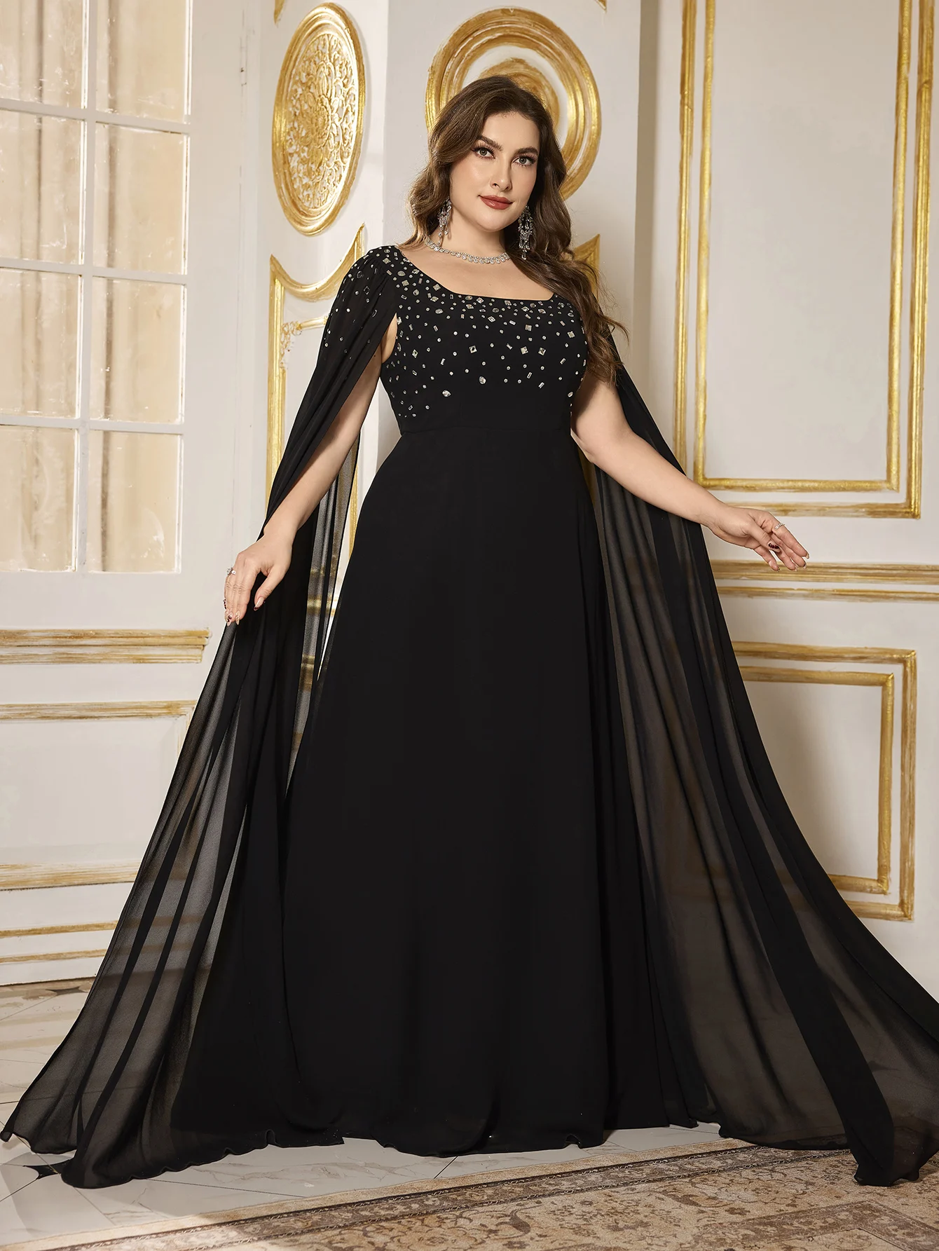 فستان سهرة شيفون أسود ماسي