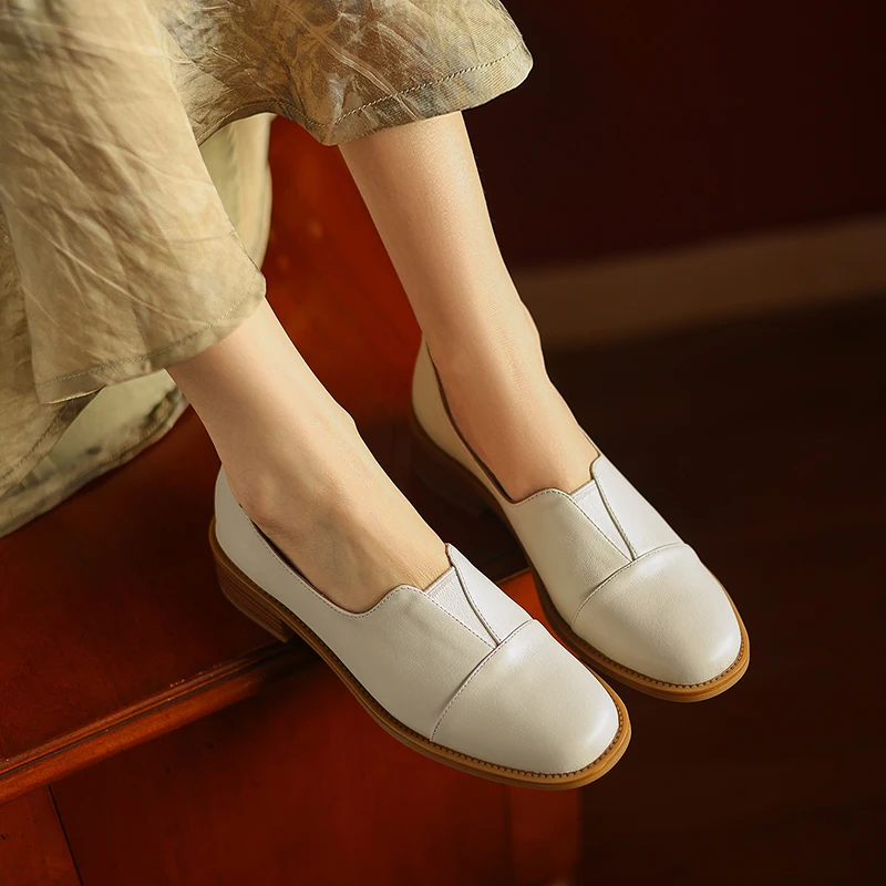 

Spring New Genuine Leather Round Toe Loafers Shoes for Women Retro Style Cow Leather Shoes Brown Thick Heel Work Shoes for Women