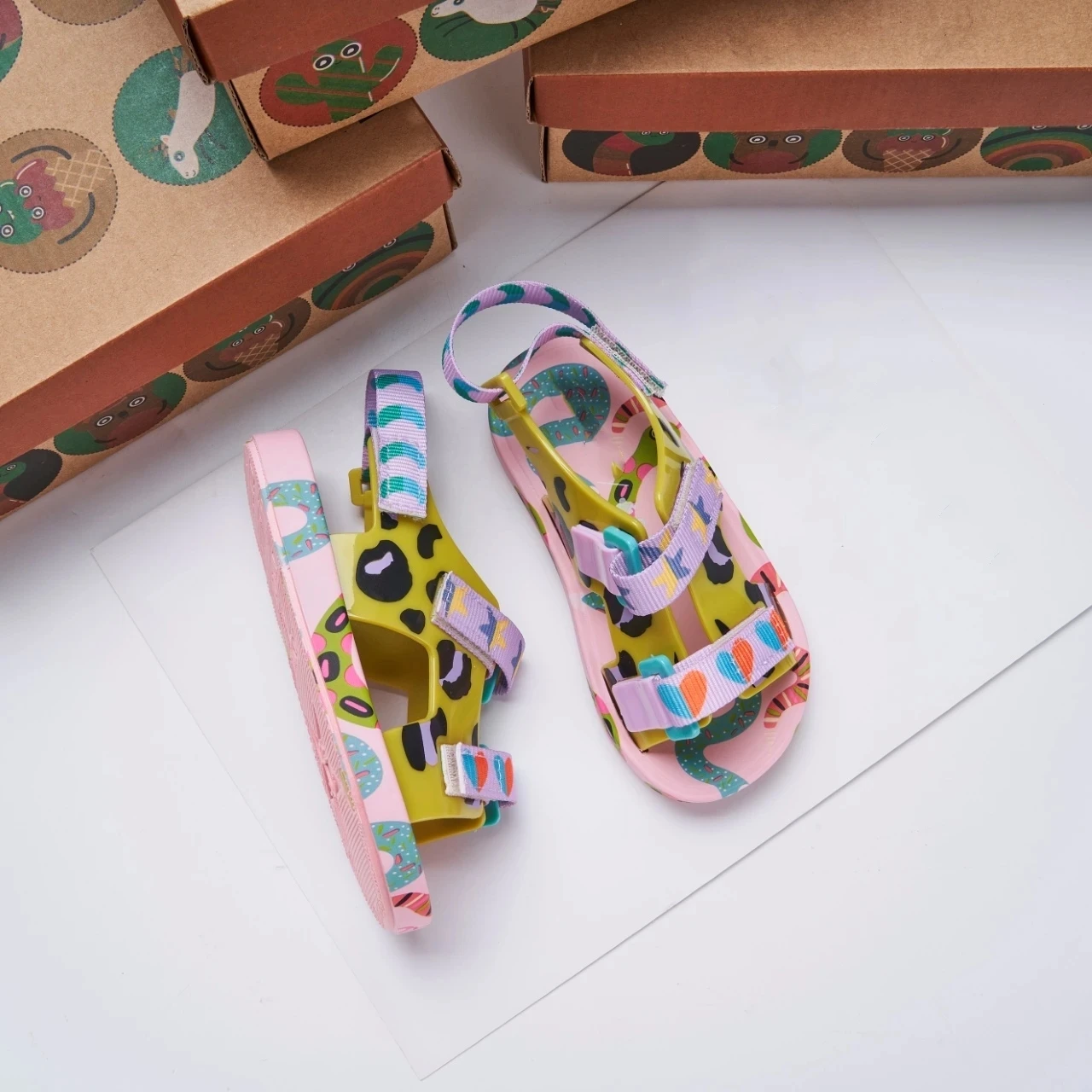 Mini Melissa Summer Children's Sandals Kids Flat Bottom Button Sport Casual Shoes Boys Girls Printed Contrast Roman Beach Shoes 3