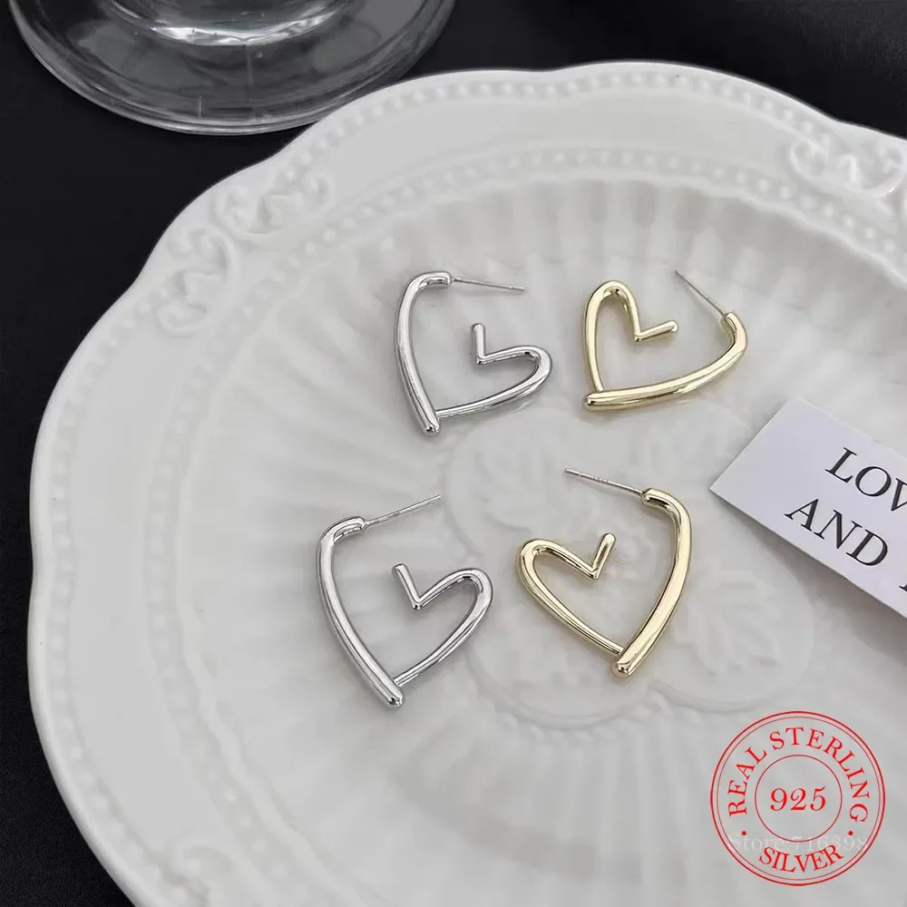 

Серьги женские из серебра 925 пробы с французским сердцем