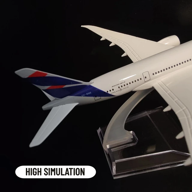 Scale 1:400 Metal Aircraft Replica 15cm LATAM B787 Boeing Airbus Airplane Diecast Model Kids Room Decor Gift Toys for Boy 4
