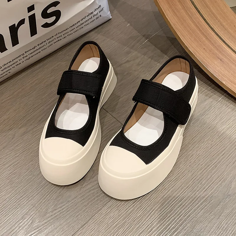 

Новинка 2023, женская обувь во французском стиле Marilyn, красивые туфли с большой головой, маленькие универсальные белые туфли в стиле ретро