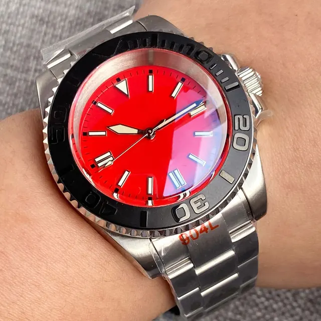 日本製NH35搭載 自動巻 MOD ドーム型サファイアガラス 200m防水 新品