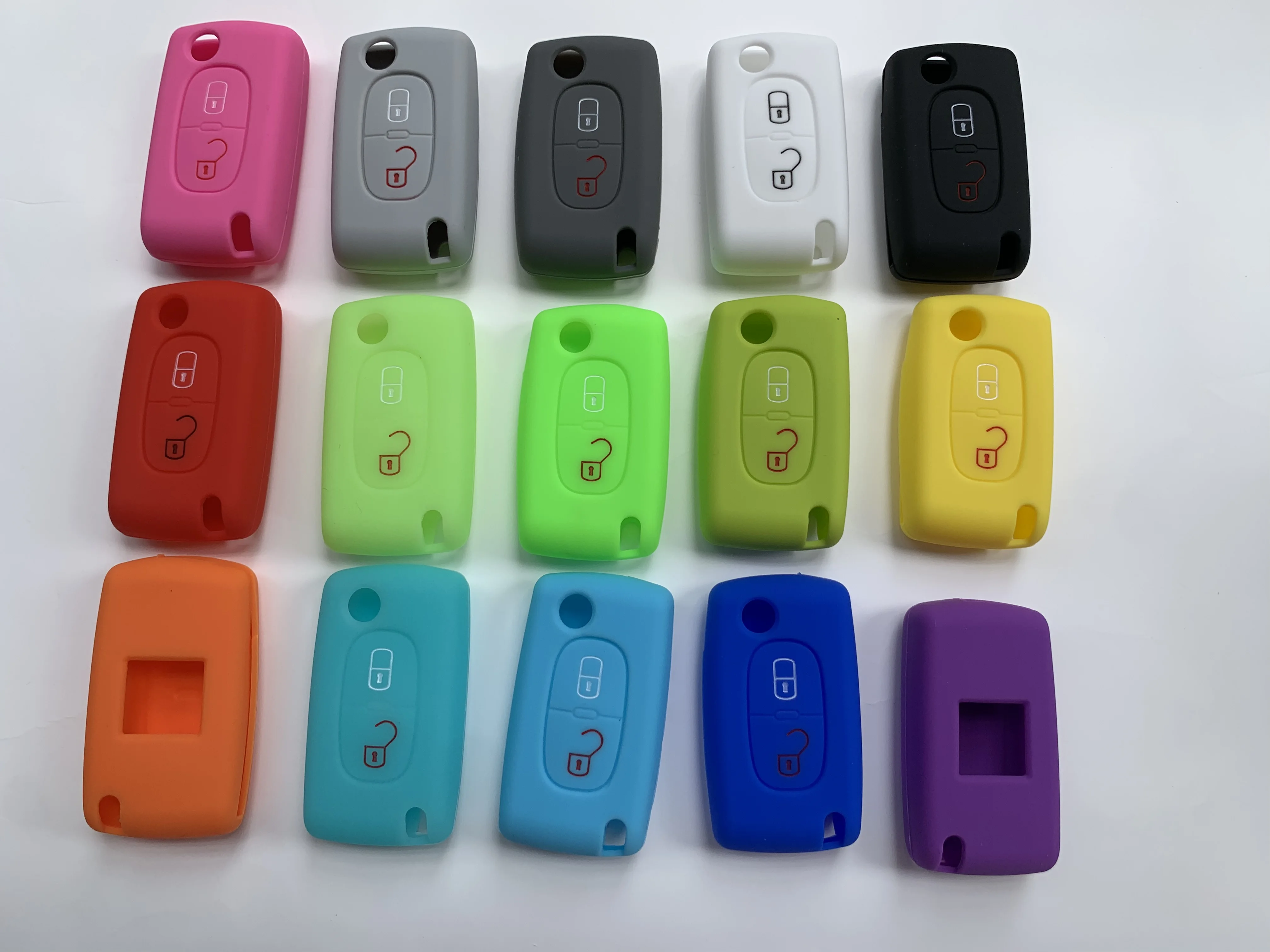 Silicone Car Key Fob Cover Case For Peugeot 206 208 207 3008 308 RCZ 508 408 2008 407 307 2 Buttons Flip Remote Folding Shell
