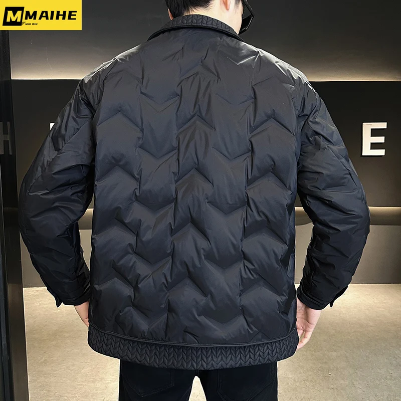 Рисунок 4 - Мужской короткий пуховик с откидным воротником