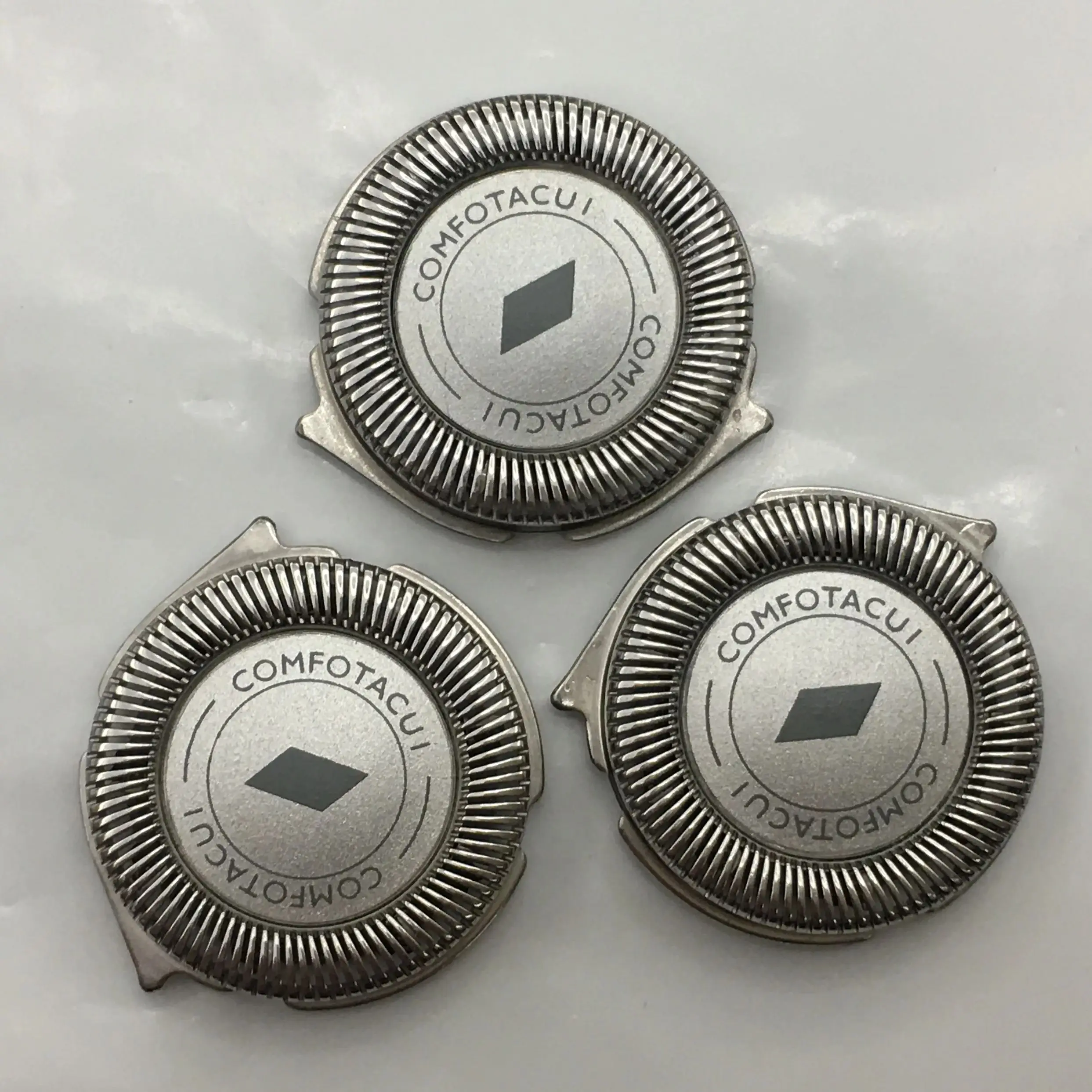 交換用シェーバーヘッド刃、フィリップス PT877 PT870 PT875 PT830 AT880 AT830 AT875 AT89 1個シェーバー交換 ヘッドフィリップス対応のAT830 AT875 AT880 AT895 AT920 AT921 AT940 PT870 PT870CC PT875  PT877 PT878 PT925 PT927 - AliExpress 交換用カミソリ刃、Philips AT921 AT940PT870 PT870CC PT875 PT877 PT878 PT925